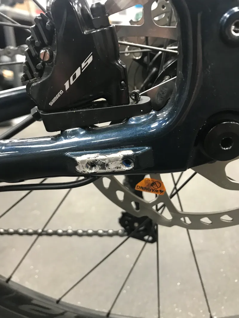 EX DISPLAY Giant Road E+ 2 Pro Electric Road Bike MEDIUM 2021 in Cosmos Navy -3